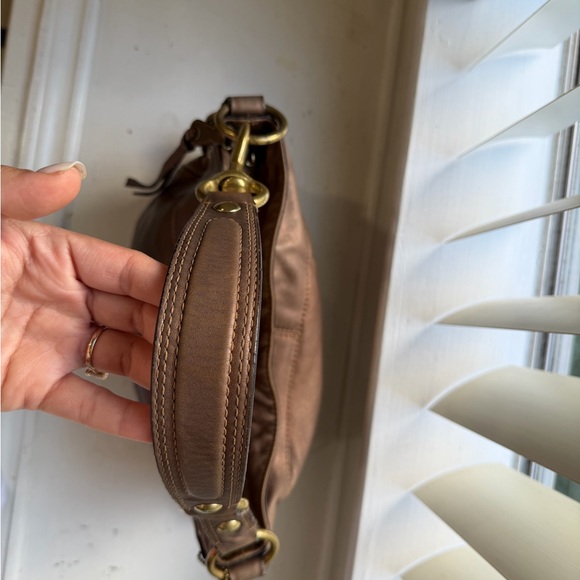 Coach Zoe Leather Hobo shoulder bag - Picture 3 of 15